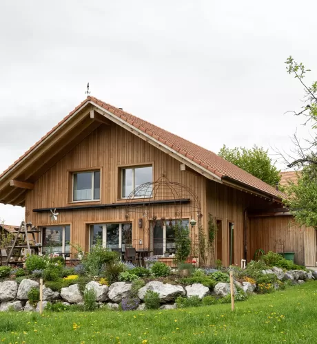 Neubau Stöckli aus Truberholzelemente in Gysestein